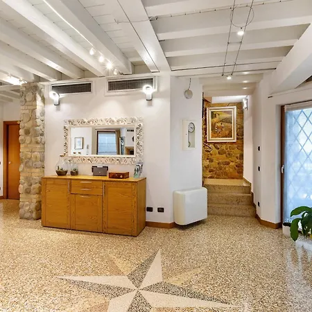 Garda Casa vacanze Castelnuovo del Garda